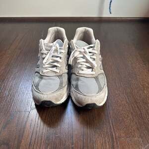 New Balance 990 v5 W990GL5 Gray Running Sneakers Women's Size 9.5B Made in USA